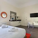 Apt. Perla - Pauline Suites, Palazzo Borghese Lejlighed