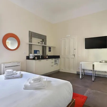 Apt. Perla - Pauline Suites, Palazzo Borghese Apartment